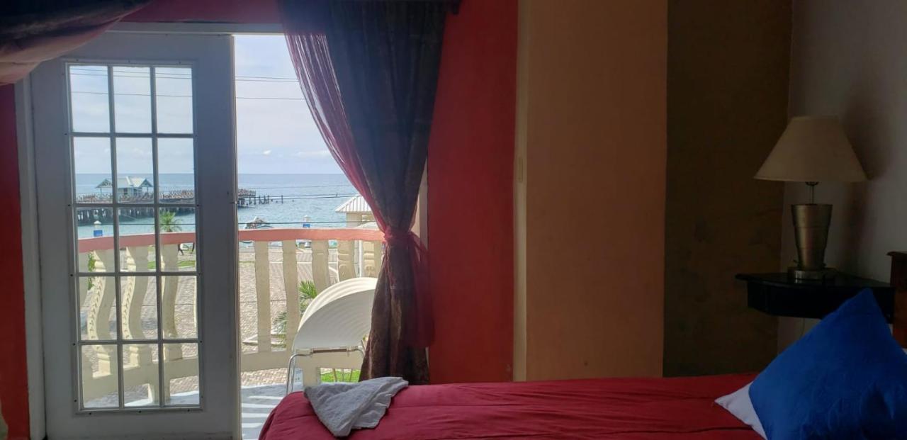 Hotel Art Deco Beach La Ceiba Bagian luar foto