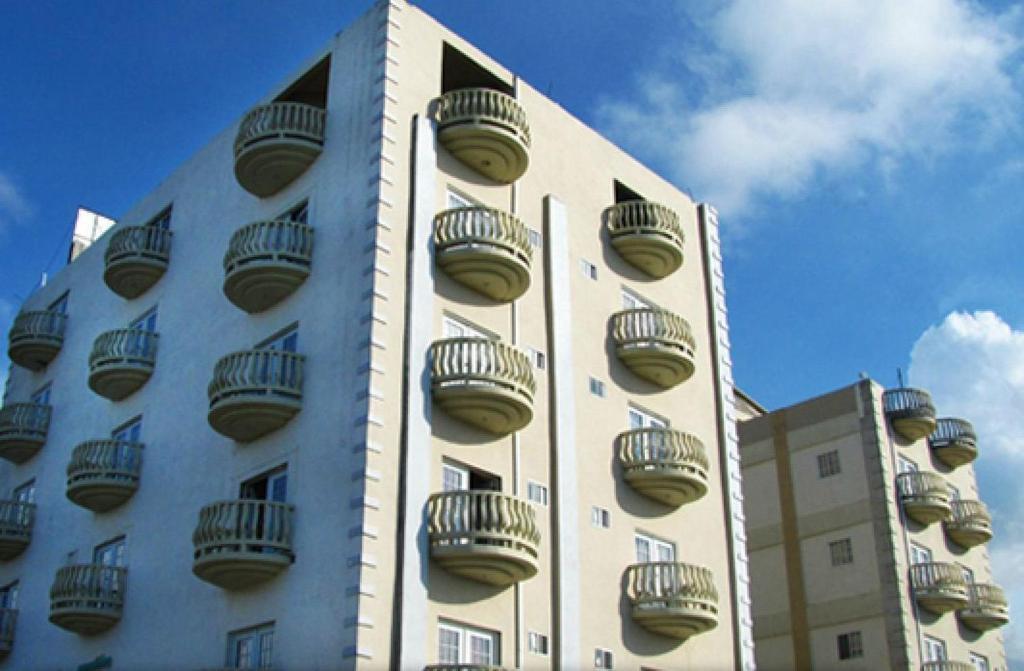 Hotel Art Deco Beach La Ceiba Bagian luar foto